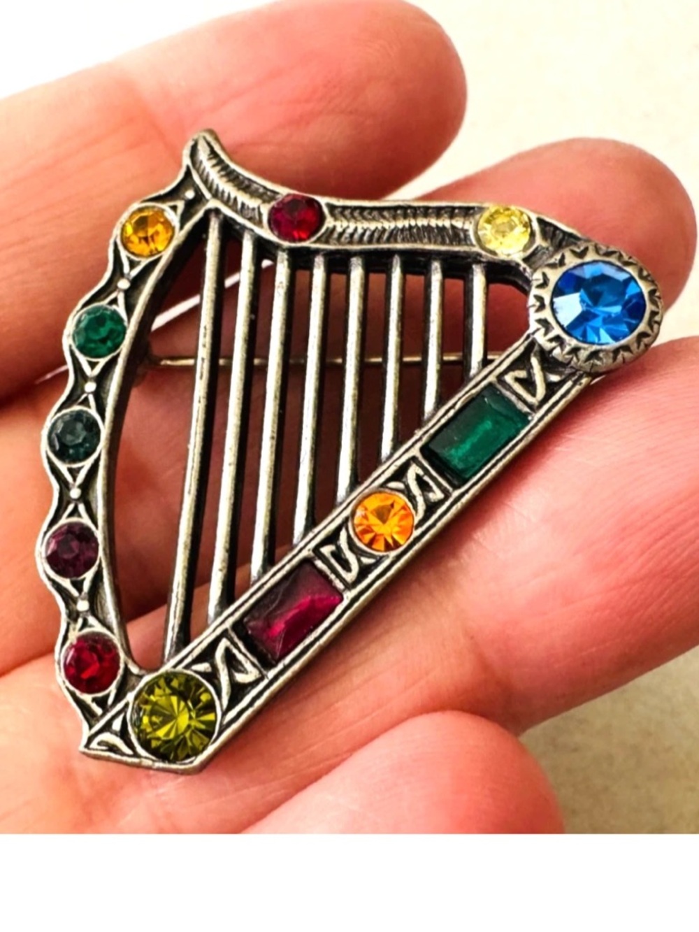 Vintage Sol’dor Miracle Celtic Harp Brooch Pin 1 9/16” w/ Colorful Crystals